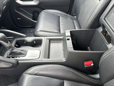 Certified 2024 Nissan Frontier SL AWD/4WD image 23