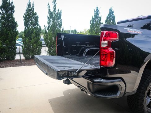 Used 2024 Chevrolet Silverado 1500 Custom Trail Boss image 30