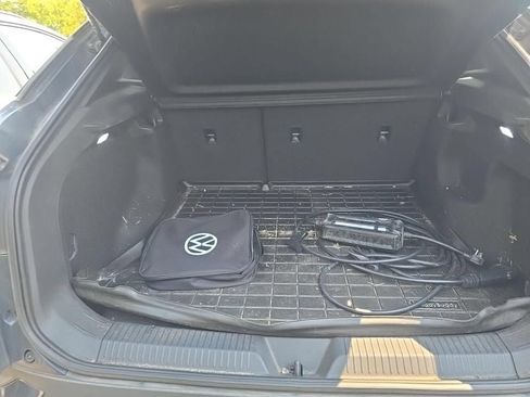 Used 2023 Volkswagen ID.4 Pro AWD/4WD image 7