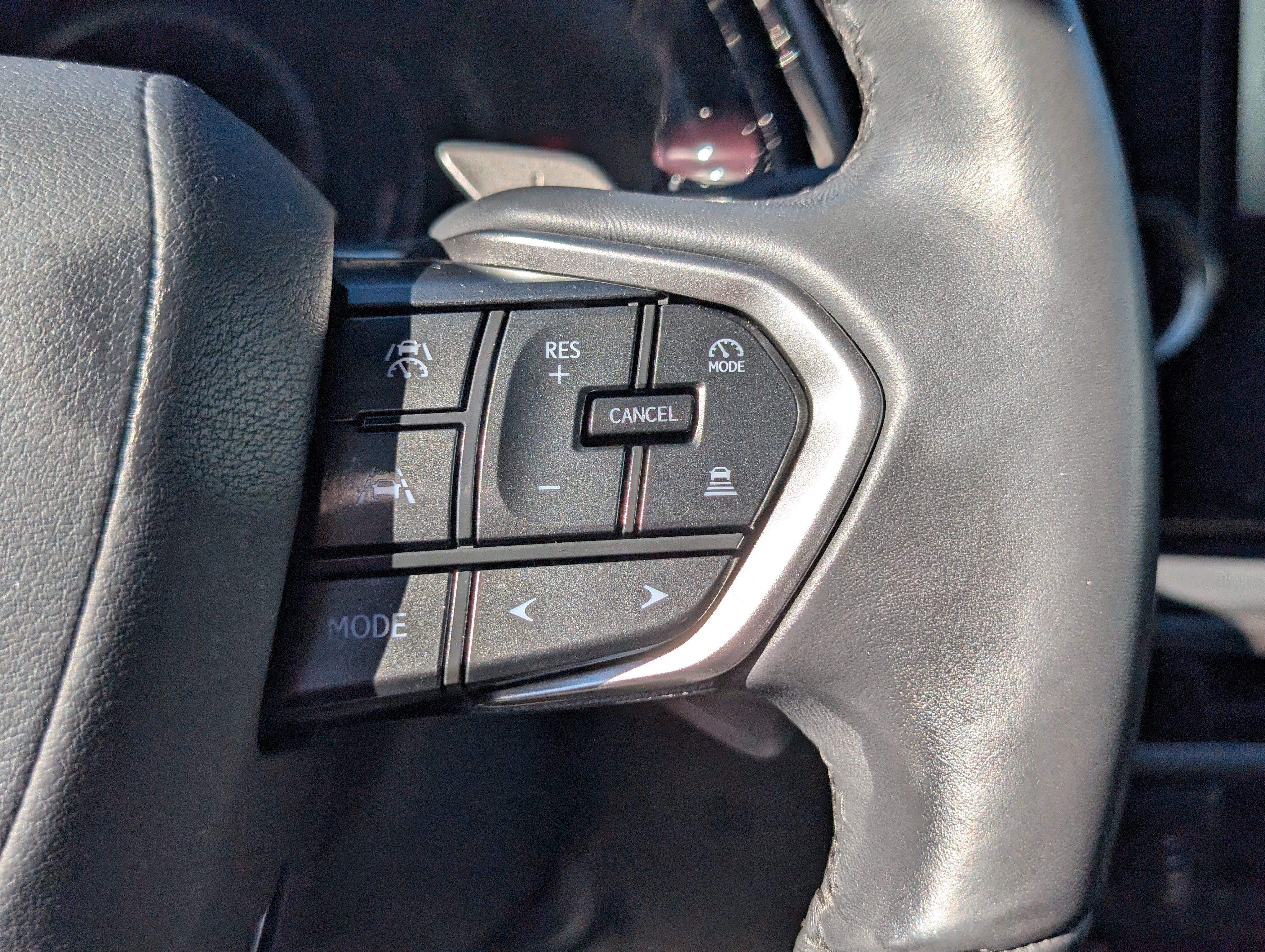 Used 2024 Lexus RX 350 Premium w/ Accessory Package (Z1) AWD/4WD image 25