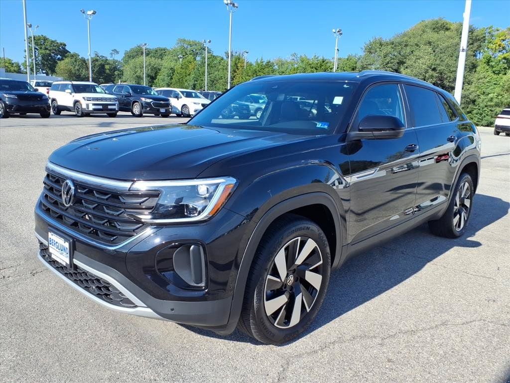 Used 2026 Volkswagen Atlas Cross Sport SE AWD/4WD image 8