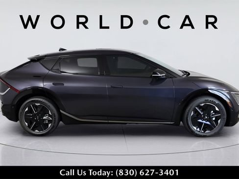 New 2025 Kia EV6 Wind image 8