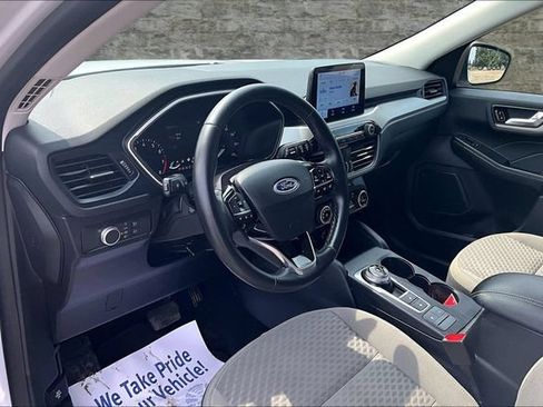 Used 2021 Ford Escape SE w/ Cold Weather Package AWD/4WD image 16