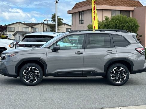 New 2026 Subaru Forester Premium AWD/4WD image 7