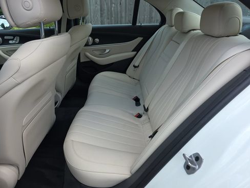 Certified 2022 Mercedes-Benz E 350 Sedan image 12