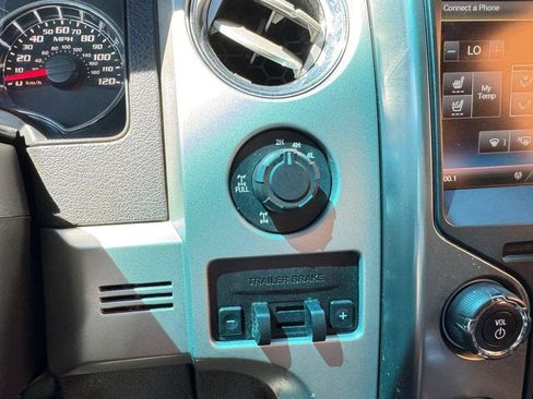 Used 2014 Ford F150 FX4 w/ Equipment Group 402A Luxury AWD/4WD image 22