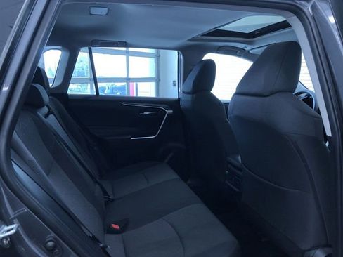 Certified 2025 Toyota RAV4 XLE w/ Convenience Package image 21