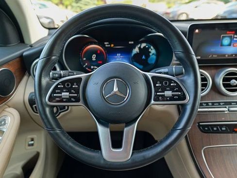 Used 2022 Mercedes-Benz GLC 300 GLC 300 image 38