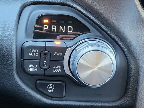 Used 2025 RAM 1500 Laramie image 22