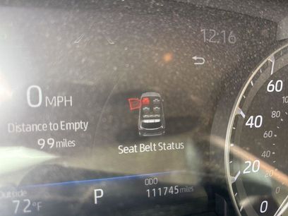 Used 2021 Toyota Highlander XLE