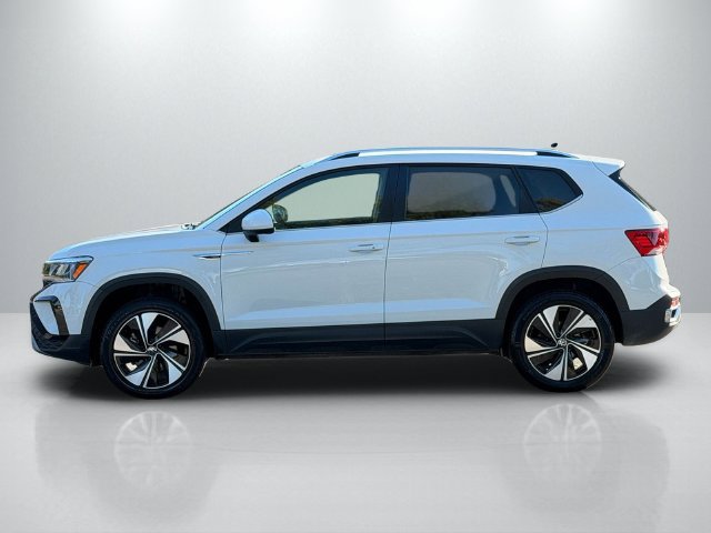 Used 2024 Volkswagen Taos SE AWD/4WD image 5