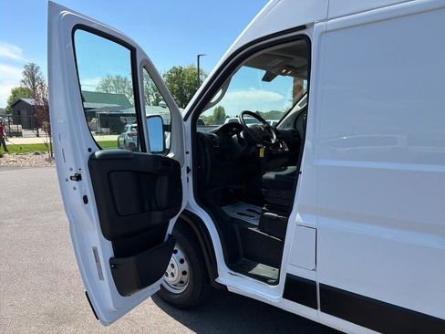 Used 2019 RAM ProMaster 1500 image 7
