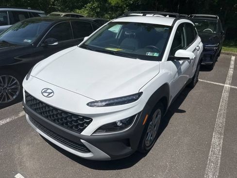 Certified 2023 Hyundai Kona SEL AWD/4WD image 2