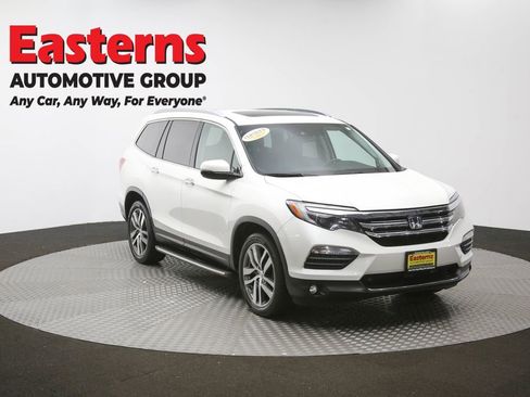 Used 2017 Honda Pilot Elite image 55