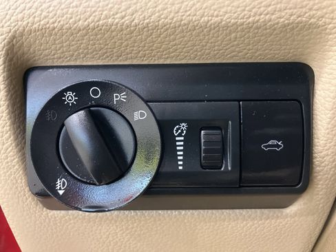 Used 2008 Ford Fusion SEL image 16