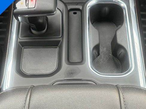 Used 2023 Chevrolet Silverado 1500 LT w/ Z71 Off-Road Package AWD/4WD image 22