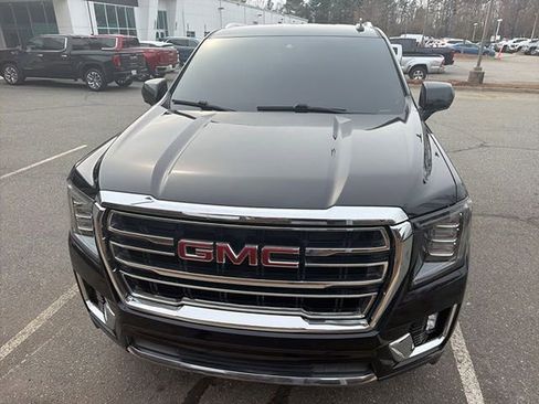 Used 2021 GMC Yukon SLT image 2
