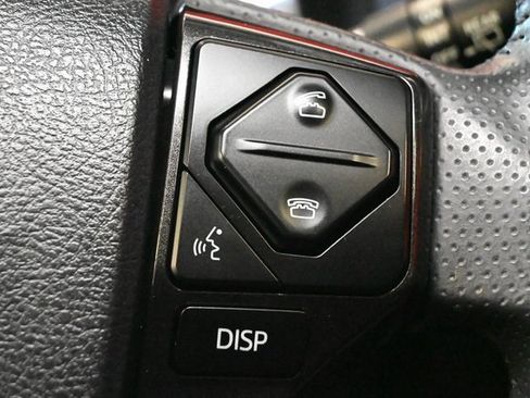 Certified 2019 Toyota 4Runner TRD Off-Road Premium image 17