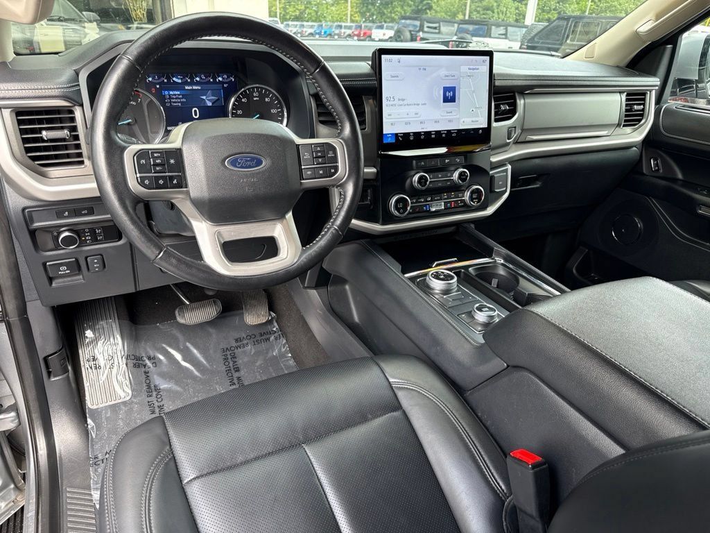 Used 2024 Ford Expedition Max XLT AWD/4WD image 22