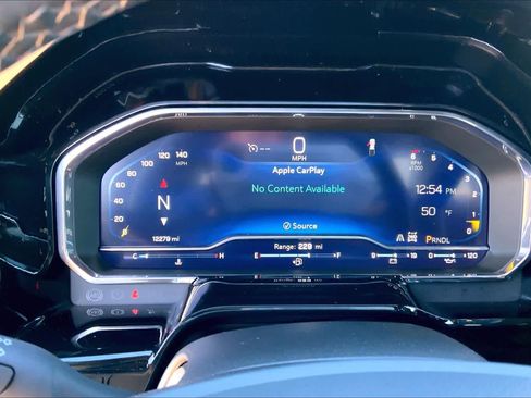 Used 2024 Chevrolet Silverado 1500 LT w/ Z71 Off-Road Package image 24