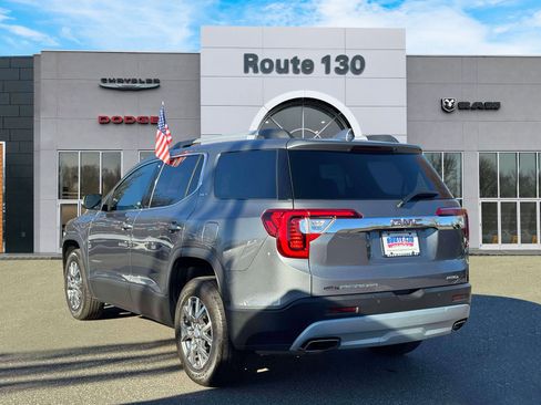 Used 2022 GMC Acadia SLT w/ LPO, Roadside Safety Package image 3