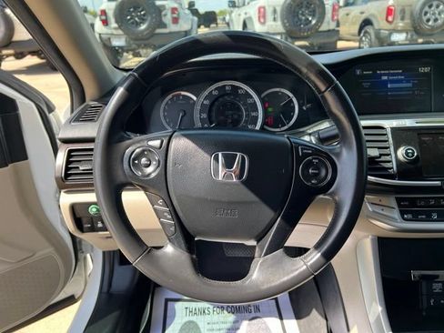Used 2015 Honda Accord EX-L image 27