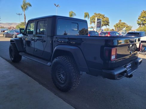 Used 2020 Jeep Gladiator Sport w/ Quick Order Package 24S AWD/4WD image 6