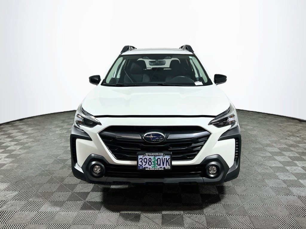 Certified 2025 Subaru Outback Premium w/ Popular Package #1A AWD/4WD image 2