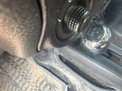 Used 2016 Jeep Wrangler Unlimited Sport AWD/4WD image 18