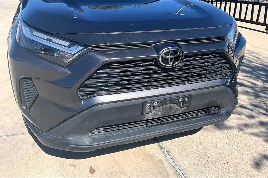 Used 2023 Toyota RAV4 LE FWD image 32