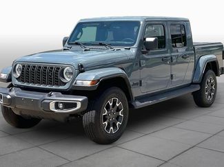 Used 2025 Jeep Gladiator Sport w/ Premium Package AWD/4WD video 2