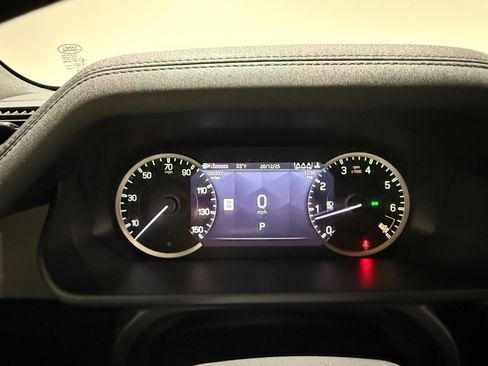 Used 2022 Land Rover Defender 110 S image 28