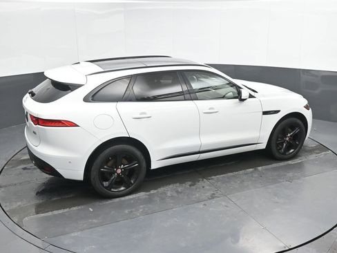 Used 2017 Jaguar F-PACE R-Sport image 36
