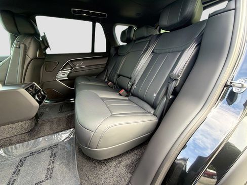 New 2026 Land Rover Range Rover Long Wheelbase Autobiography AWD/4WD image 22