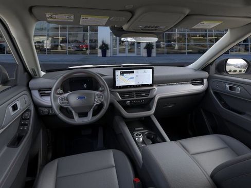 New 2025 Ford Explorer Active w/ Active Comfort Package image 10