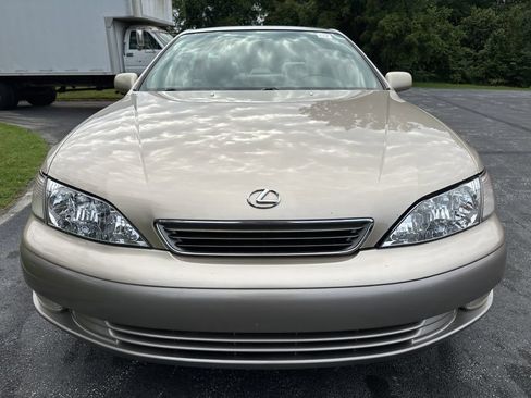 Used 1997 Lexus ES 330 FWD image 11