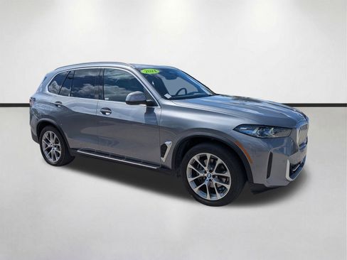 Used 2024 BMW X5 xDrive40i AWD/4WD image 1