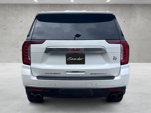 Used 2023 GMC Yukon Denali AWD/4WD image 17