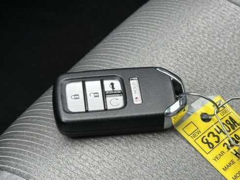 Used 2020 Honda Accord EX image 32