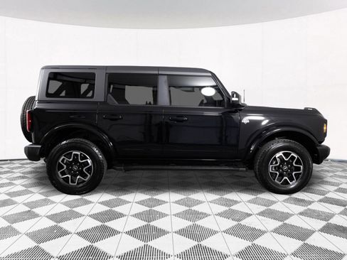 Used 2024 Ford Bronco Outer Banks AWD/4WD image 19