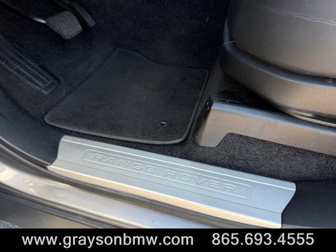 Used 2020 Land Rover Range Rover AWD/4WD image 15