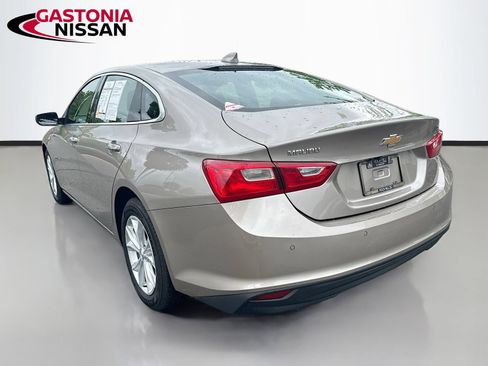 Used 2025 Chevrolet Malibu LT FWD image 6