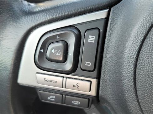 Used 2016 Subaru Legacy 2.5i Limited image 18