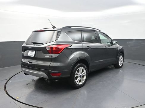 Used 2019 Ford Escape SEL FWD image 9