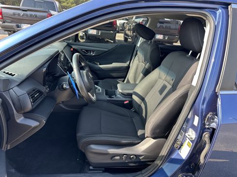 Used 2022 Subaru Legacy Premium image 9