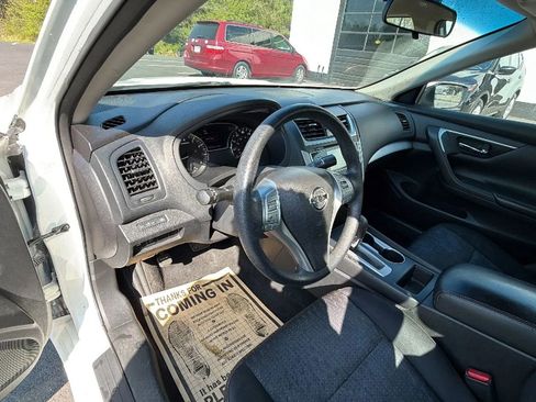 Used 2016 Nissan Altima 2.5 S w/ Power Driver Seat Package FWD image 17