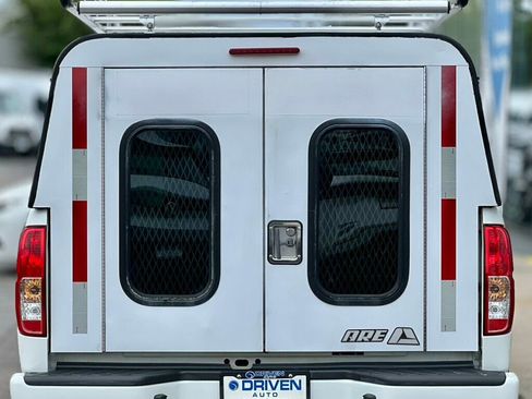 Used 2017 Nissan Frontier S image 4