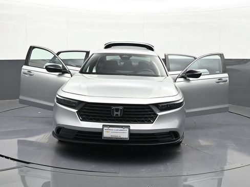Used 2024 Honda Accord Sport image 42