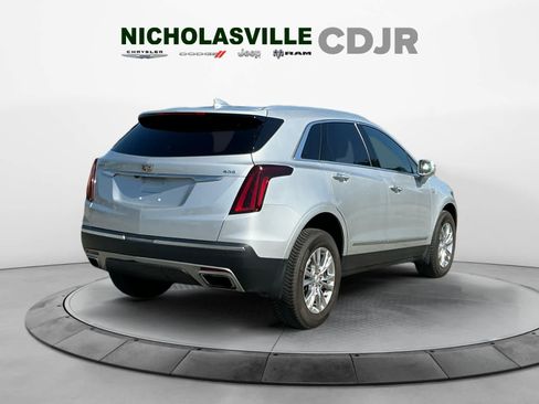 Used 2020 Cadillac XT5 Premium Luxury w/ LPO, Floor Liner Package FWD image 5