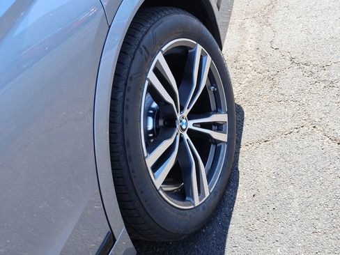 New 2026 BMW X7 xDrive40i w/ Executive Package image 44